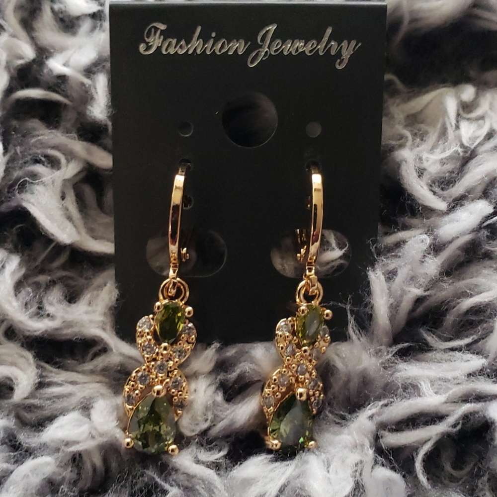 18K Yellow gold-filled olive green topaz teardrop